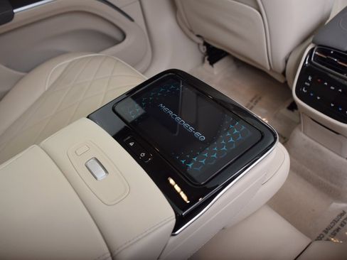 Certified 2023 Mercedes-Benz EQS 450+ 4MATIC SUV image 21