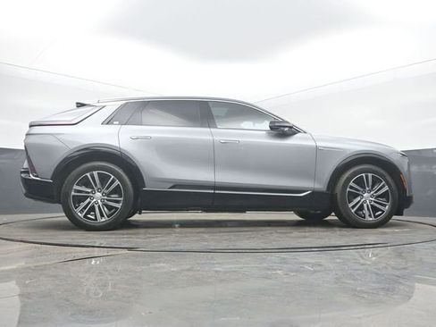 Used 2024 Cadillac Lyriq Luxury w/ LPO, Floor Liner Package image 52