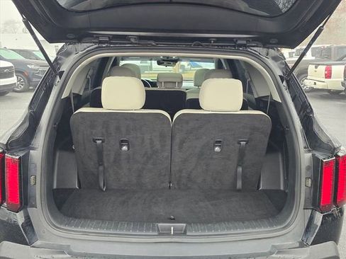 Used 2022 Kia Sorento S w/ Panoramic Sunroof Package image 20