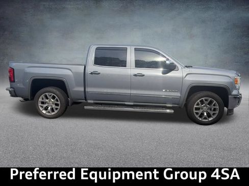Used 2015 GMC Sierra 1500 SLT w/ SLT Crew Cab Value Package AWD/4WD image 4