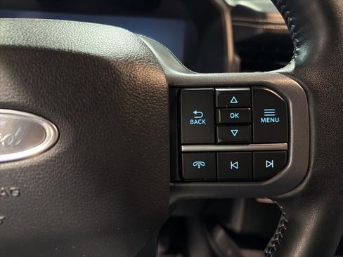 Used 2023 Ford F150 Lightning Platinum image 16