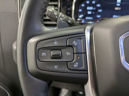 Used 2024 GMC Sierra 1500 Elevation w/ Elevation Premium Package AWD/4WD image 17