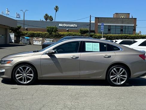 Used 2022 Chevrolet Malibu Premier FWD image 10