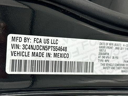 Used 2023 Jeep Compass Limited AWD/4WD image 30