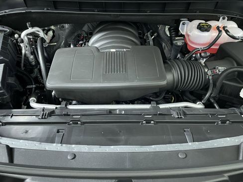 New 2026 Chevrolet Suburban LT w/ Comfort Package image 87