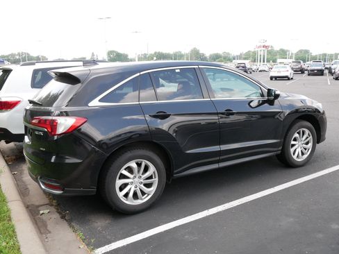 Used 2016 Acura RDX AWD w/ Technology Package image 3
