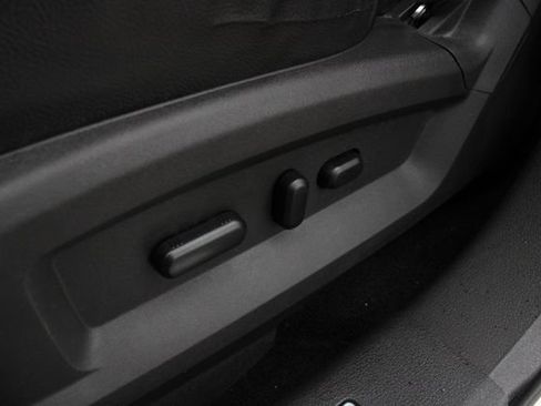 Used 2013 Ford Edge Limited FWD image 3