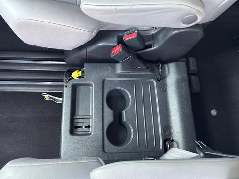 Used 2023 Toyota Sienna XLE image 29