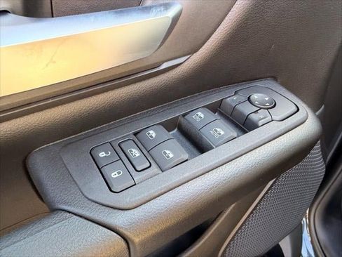 New 2026 RAM 1500 Express AWD/4WD image 37