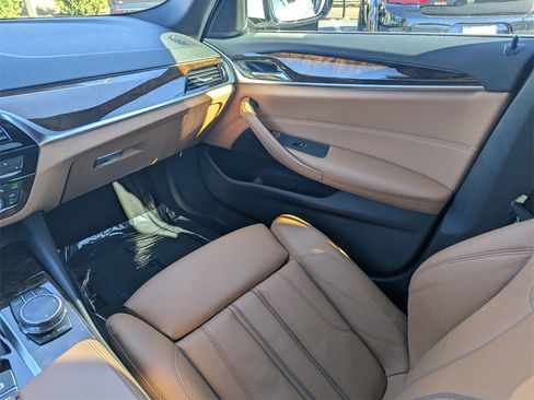 Used 2019 BMW 530i xDrive w/ Convenience Package image 8