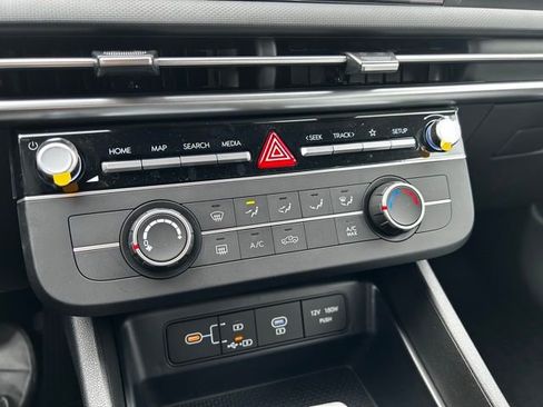 New 2026 Hyundai Santa Cruz SE AWD/4WD image 23