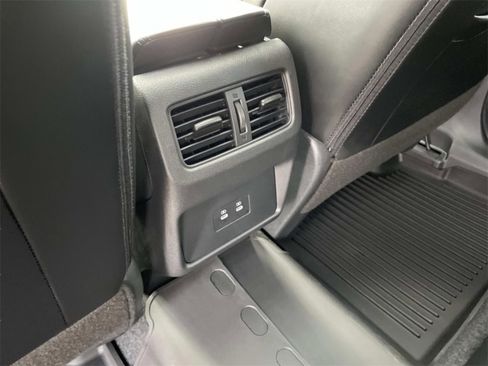 New 2026 Nissan Rogue SV w/ SV Premium Package FWD image 8