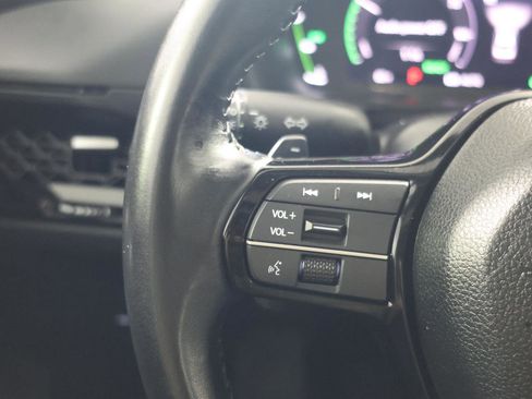 Used 2024 Honda Accord Touring image 18