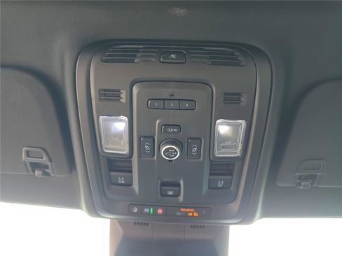 Used 2023 Cadillac Escalade Premium Luxury w/ Performance Package AWD/4WD image 26