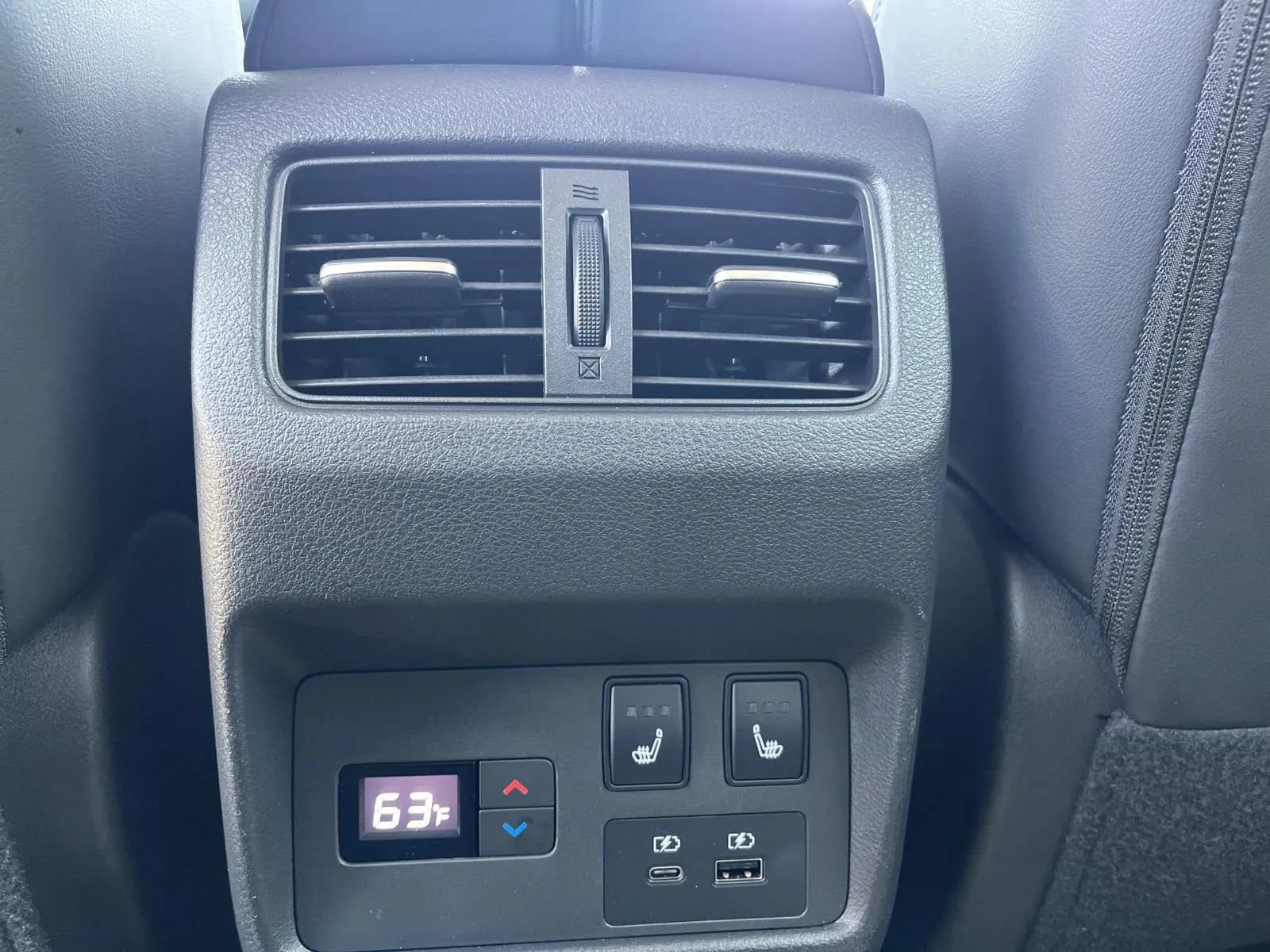 Used 2021 Nissan Rogue Platinum FWD image 20
