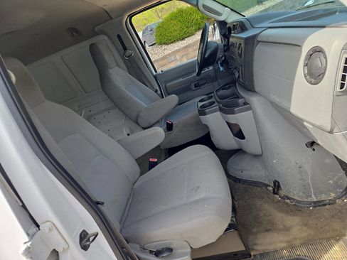 Used 2014 Ford E-350 and Econoline 350 Super Duty w/ Interior Upgrade Package image 26
