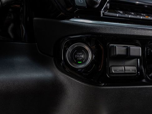 Used 2025 Chevrolet Silverado 2500 LT w/ Trail Boss Package image 24