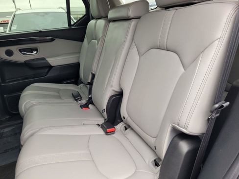 Used 2023 Honda Pilot EX-L image 14