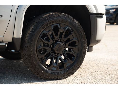 New 2026 GMC Sierra 2500 Denali Ultimate w/ LPO, Black Badging Package AWD/4WD image 10