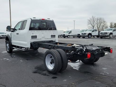New 2026 Ford F450 XL w/ XL Chrome Package image 3