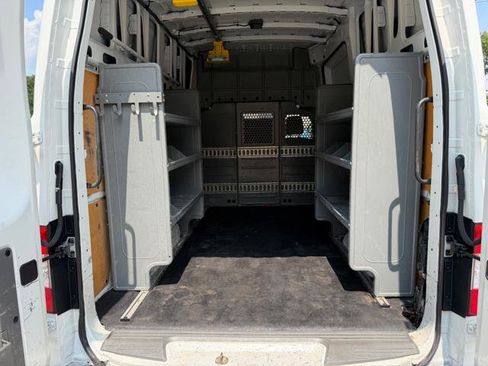 Used 2016 Nissan NV 2500 SV w/ Technology Package RWD image 29