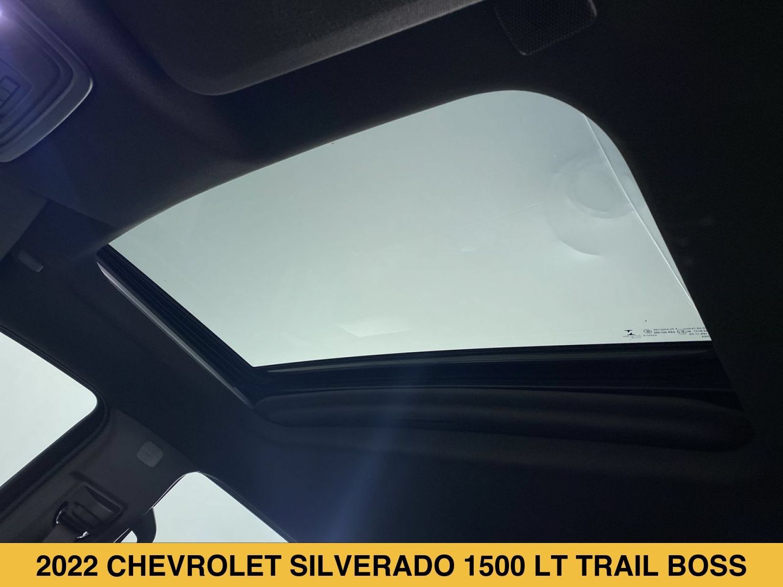 Certified 2022 Chevrolet Silverado 1500 LT Trail Boss w/ LT Trail Boss Premium Package AWD/4WD image 10