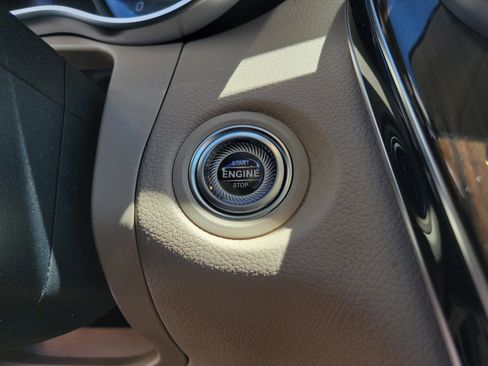 Certified 2022 Mercedes-Benz GLC 300 GLC 300 image 25