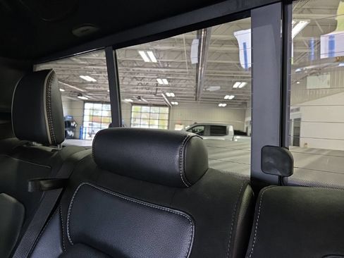 Used 2021 RAM 1500 Laramie w/ Sport Appearance Package AWD/4WD image 36