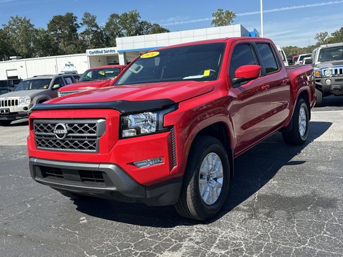 Used 2024 Nissan Frontier SV w/ SV Convenience Package image 4