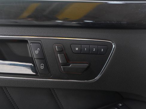 Used 2010 Mercedes-Benz E 63 AMG Sedan image 23