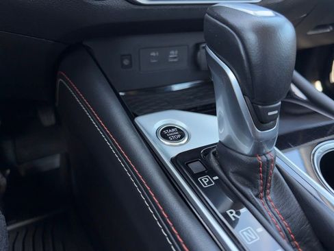 Used 2024 Nissan Altima 2.0 SR image 9