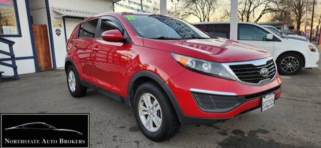 Used 2011 Kia Sportage LX AWD/4WD image 2