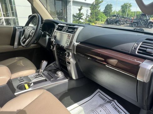 Used 2022 Toyota 4Runner Limited image 18