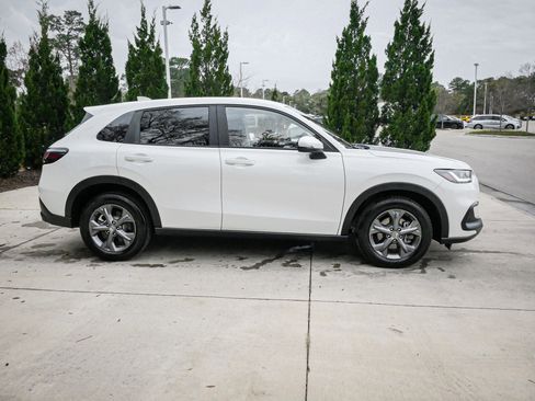 Used 2026 Honda HR-V LX image 11