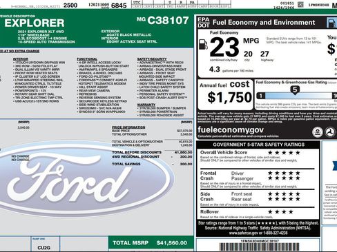 Used 2021 Ford Explorer XLT w/ Equipment Group 202A image 9