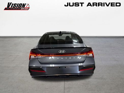 New 2026 Hyundai Elantra SEL Sport Premium FWD image 6