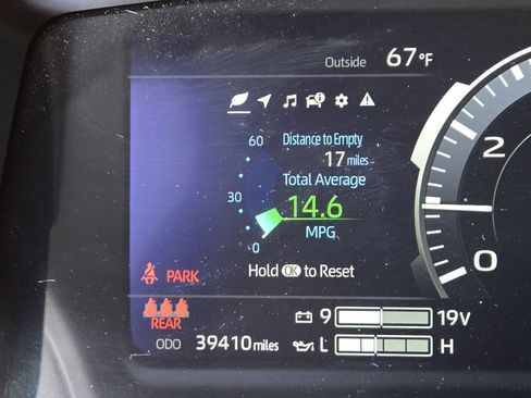 Used 2024 Toyota Tundra 1794 Edition AWD/4WD image 8