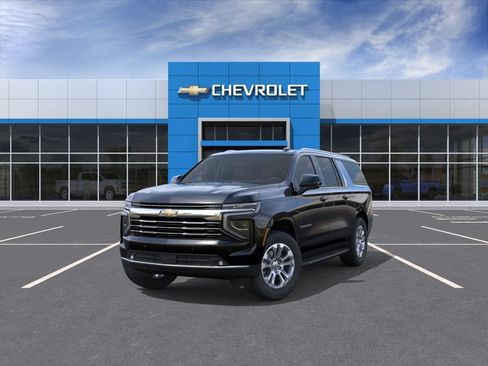 New 2026 Chevrolet Suburban LT w/ Comfort Package AWD/4WD image 8