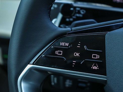 New 2026 Audi Q3 quattro 2.0T AWD/4WD image 18