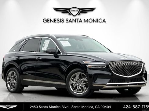Used 2025 Genesis GV70 2.5T w/ Select Package AWD/4WD image 1