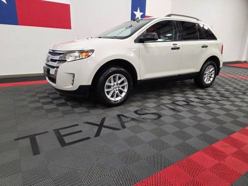Used 2013 Ford Edge SE FWD image 2