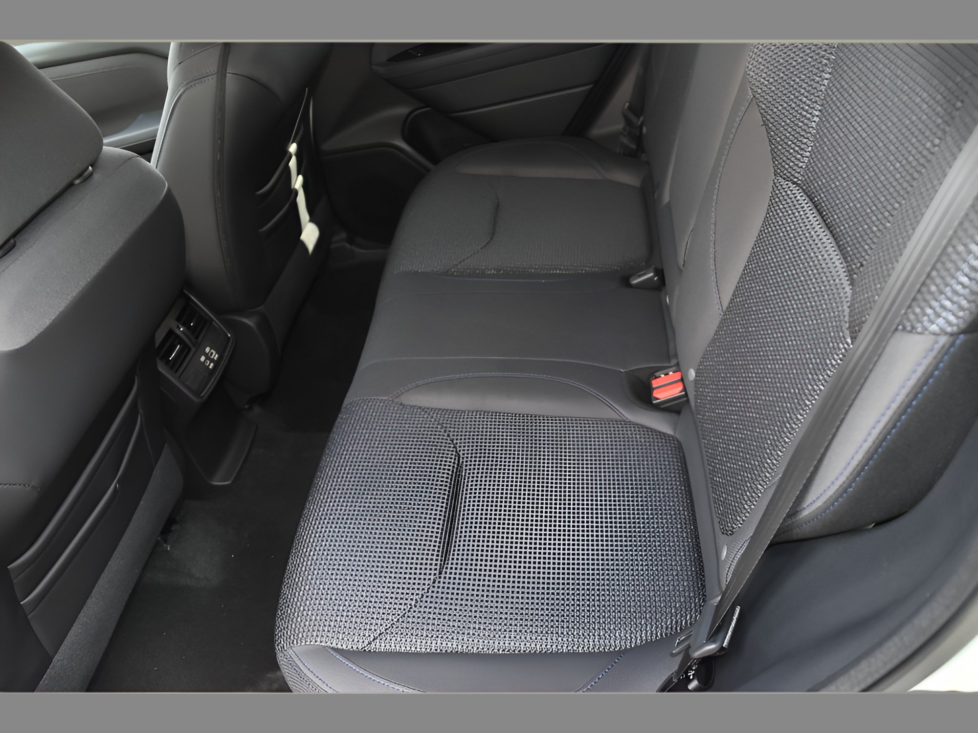 Certified 2026 Subaru Forester Premium AWD/4WD image 15