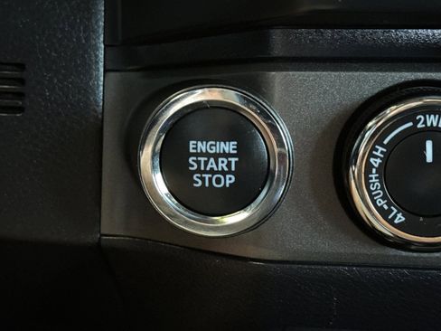 Used 2023 Toyota Tacoma TRD Sport image 21