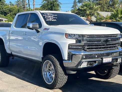 Used 2020 Chevrolet Silverado 1500 LTZ w/ LTZ Premium Package AWD/4WD image 2