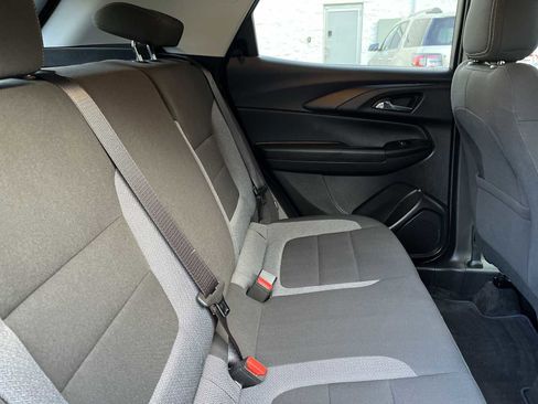 Used 2023 Chevrolet TrailBlazer LT w/ Convenience Package image 24