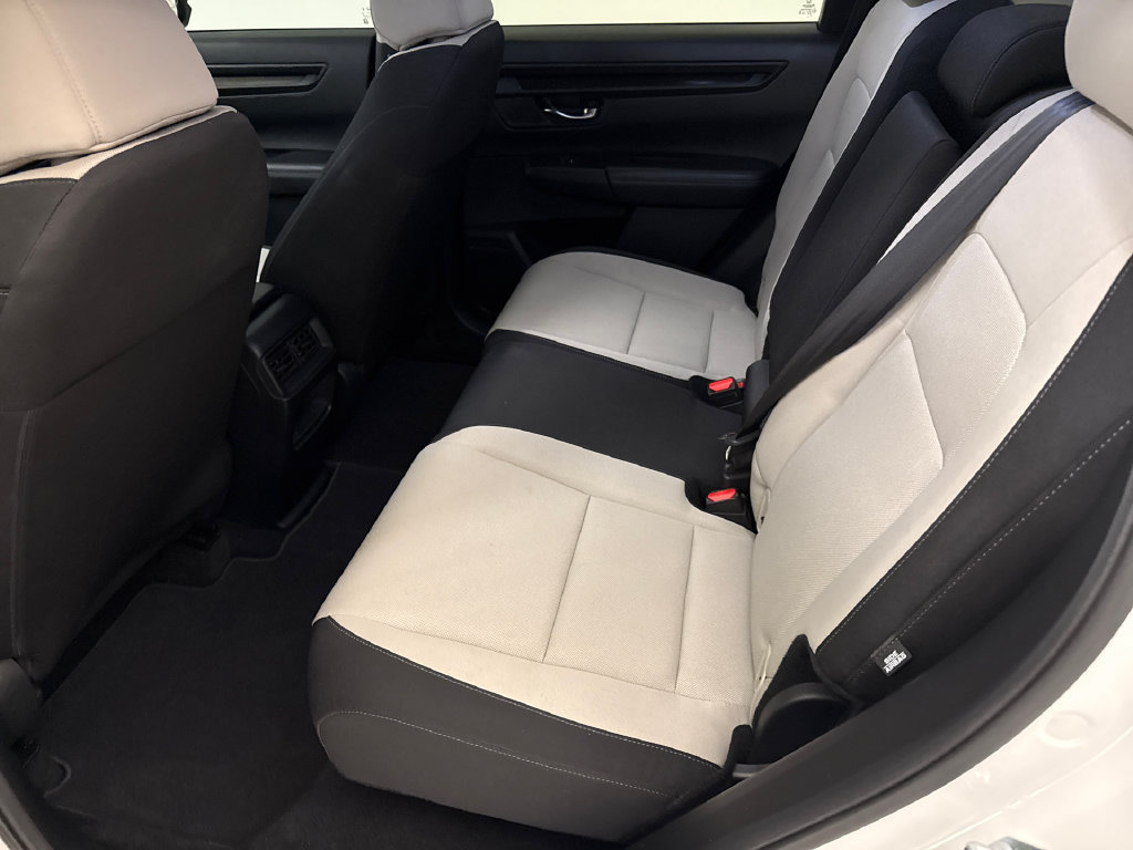 Used 2025 Honda CR-V LX image 16