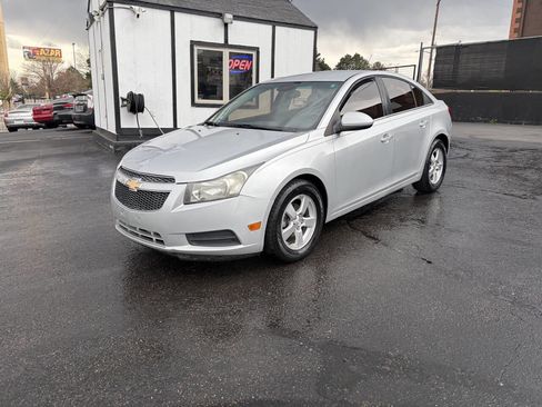 Used 2012 Chevrolet Cruze LT image 1