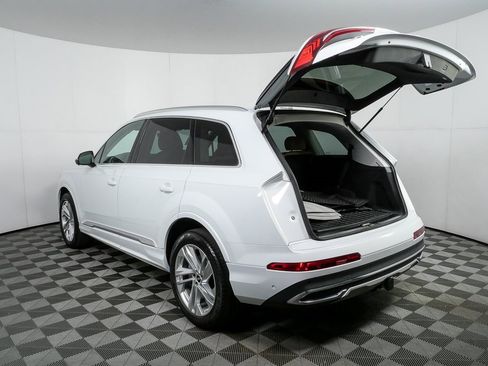 Used 2022 Audi Q7 3.0T Premium Plus w/ Premium Plus Package image 34