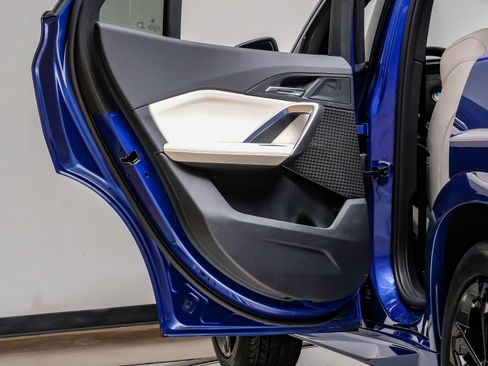 Used 2025 BMW X2 xDrive28i image 47