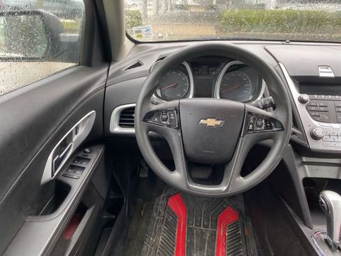 Used 2014 Chevrolet Equinox LS FWD image 4